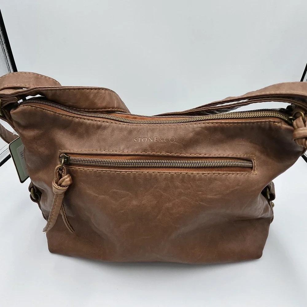Stone & Co Purse Handbag Crossbody Adjustable Strap Faux‎ Leather Hobo Cognac